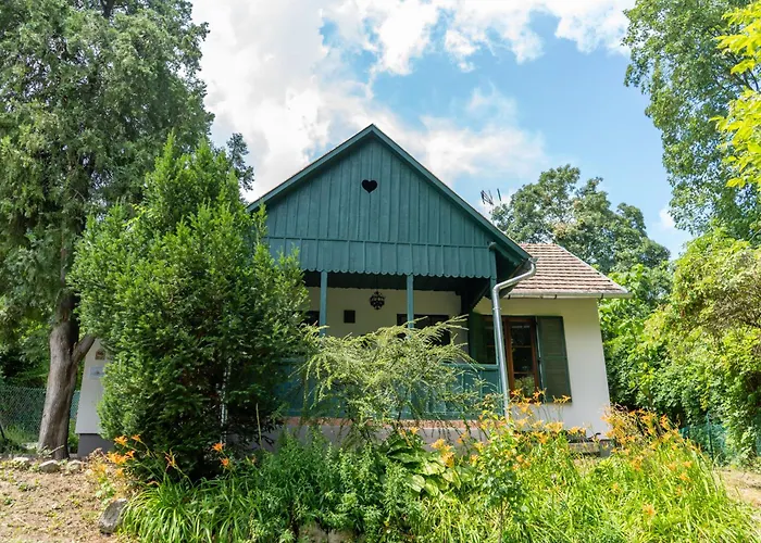 Leanyvirag Vendeghaz Ferienhaus *