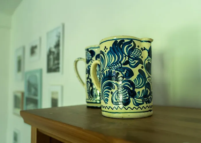 Leanyvirag Vendeghaz